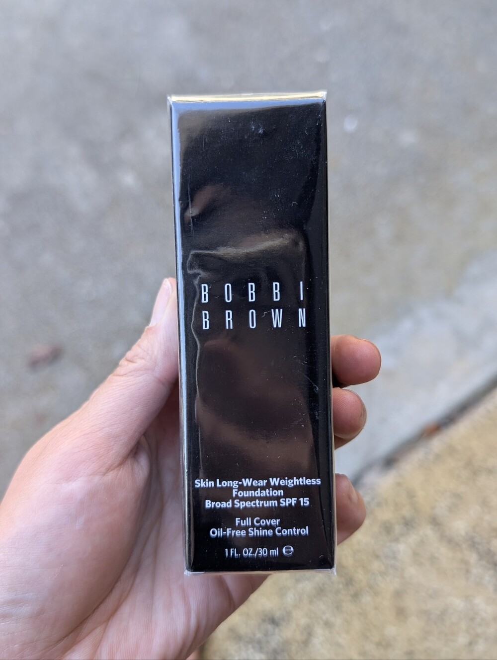 Bobbi Brown Foundation - C056 Cool Natural